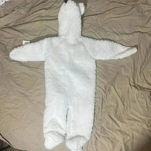 Stork Craft Vintage One Piece Winter White Bear Sleeper 6-12 Months